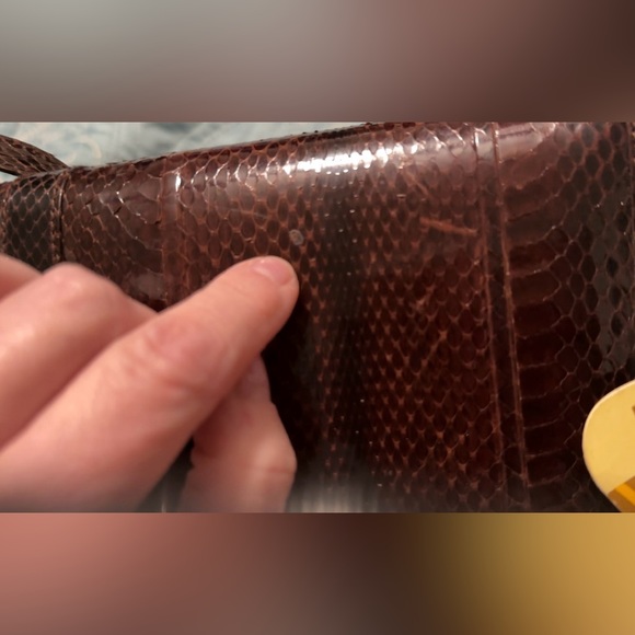 Vintage Snakeskin handbag - Picture 3 of 9